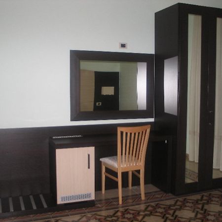 רומא Hotel Nautilus מראה חיצוני תמונה