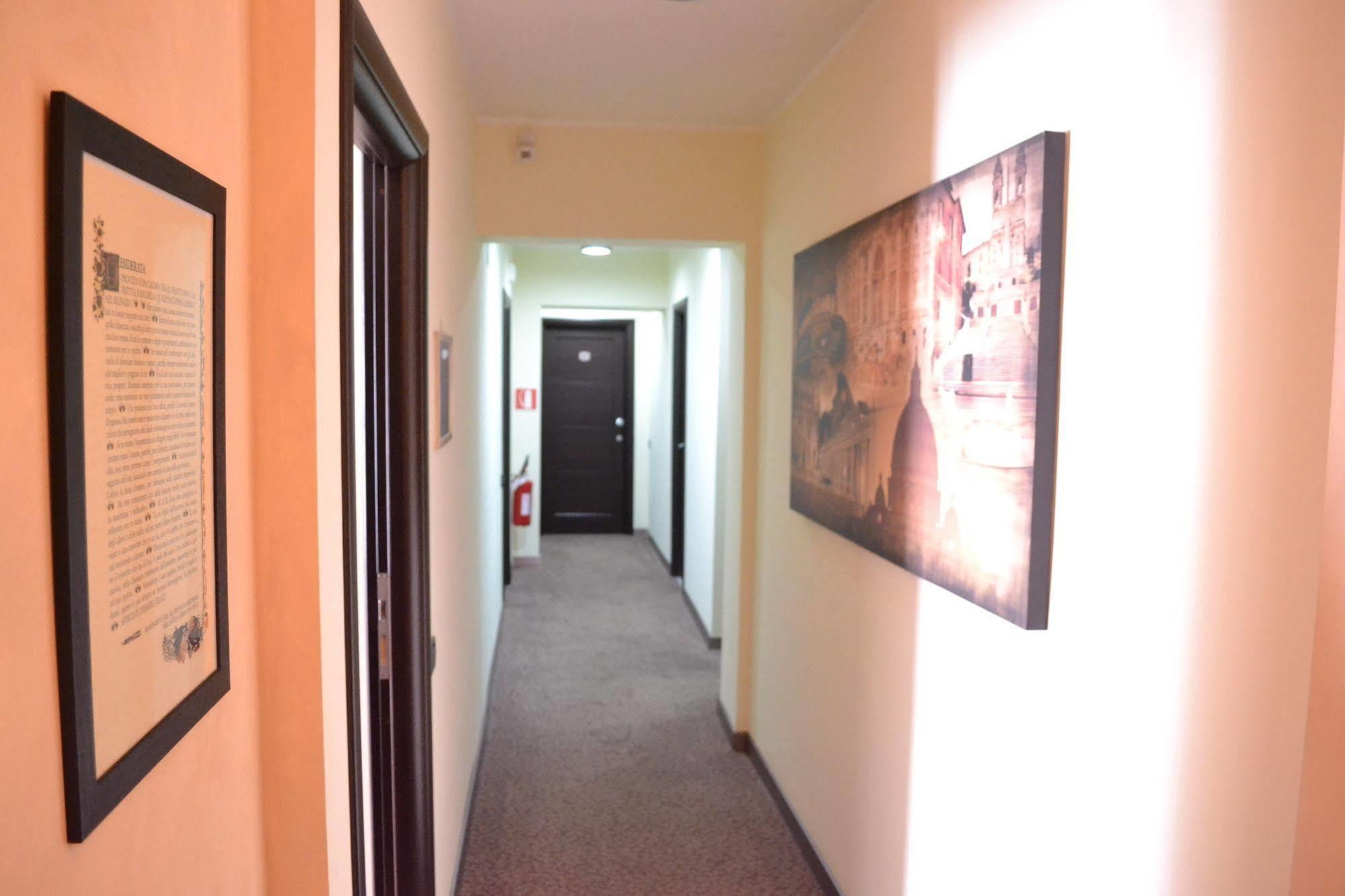 רומא Hotel Nautilus מראה חיצוני תמונה