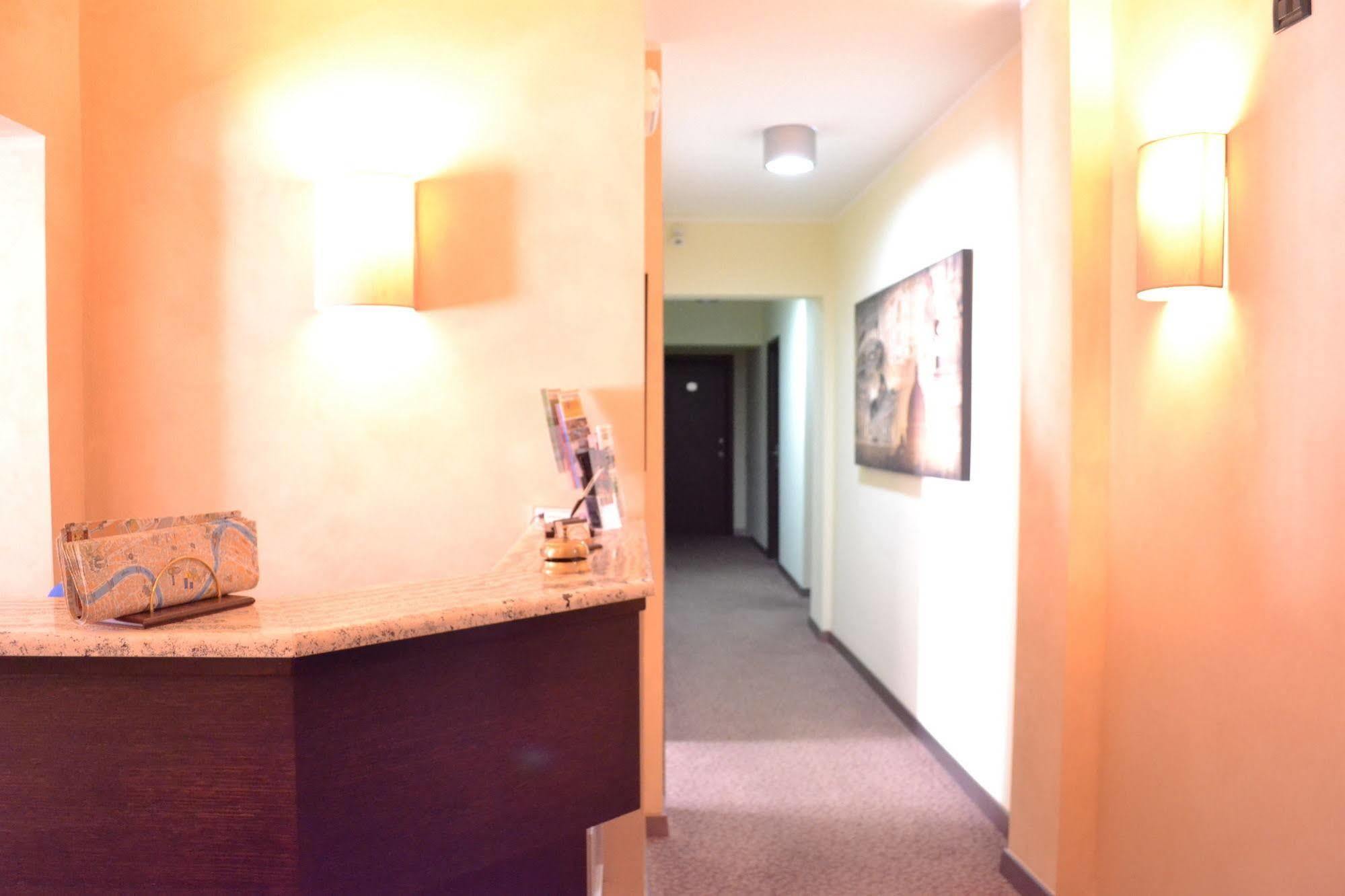 רומא Hotel Nautilus מראה חיצוני תמונה